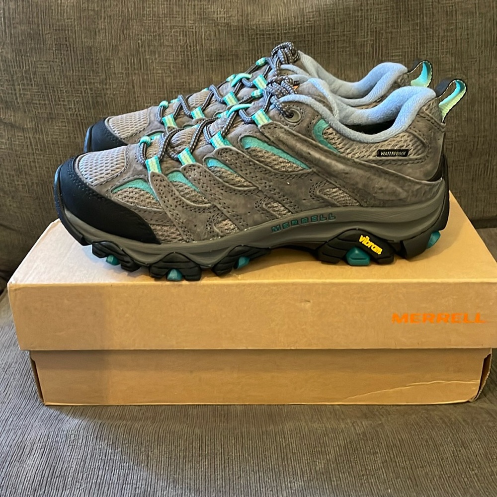 Merrell Moab 3 Women’s size 6.5